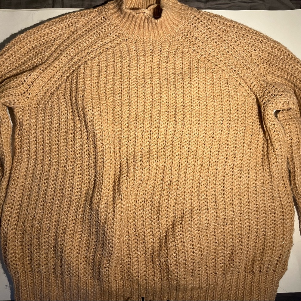 Cute oversized pink sweater
